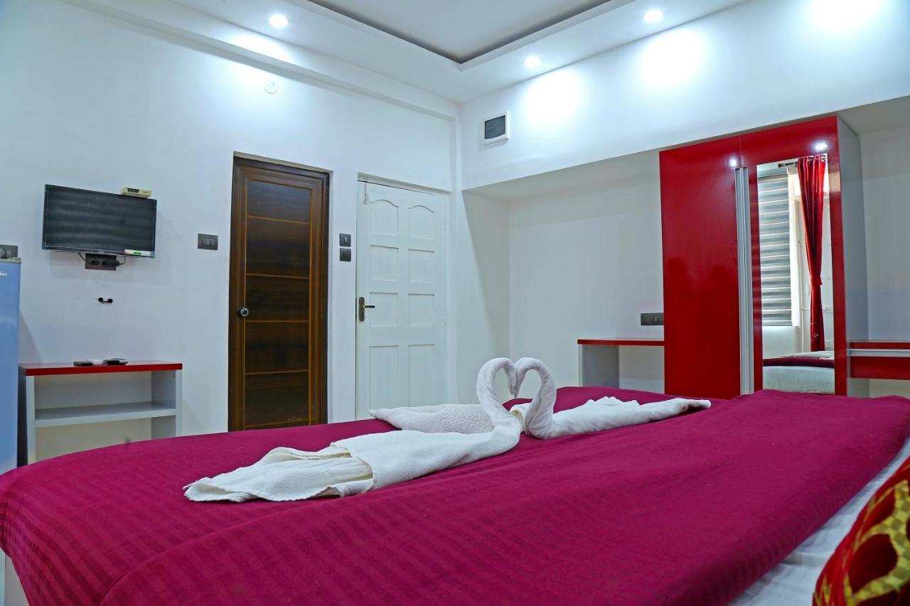 M Aples Jacks Place Hotel Cavelossim Buitenkant foto