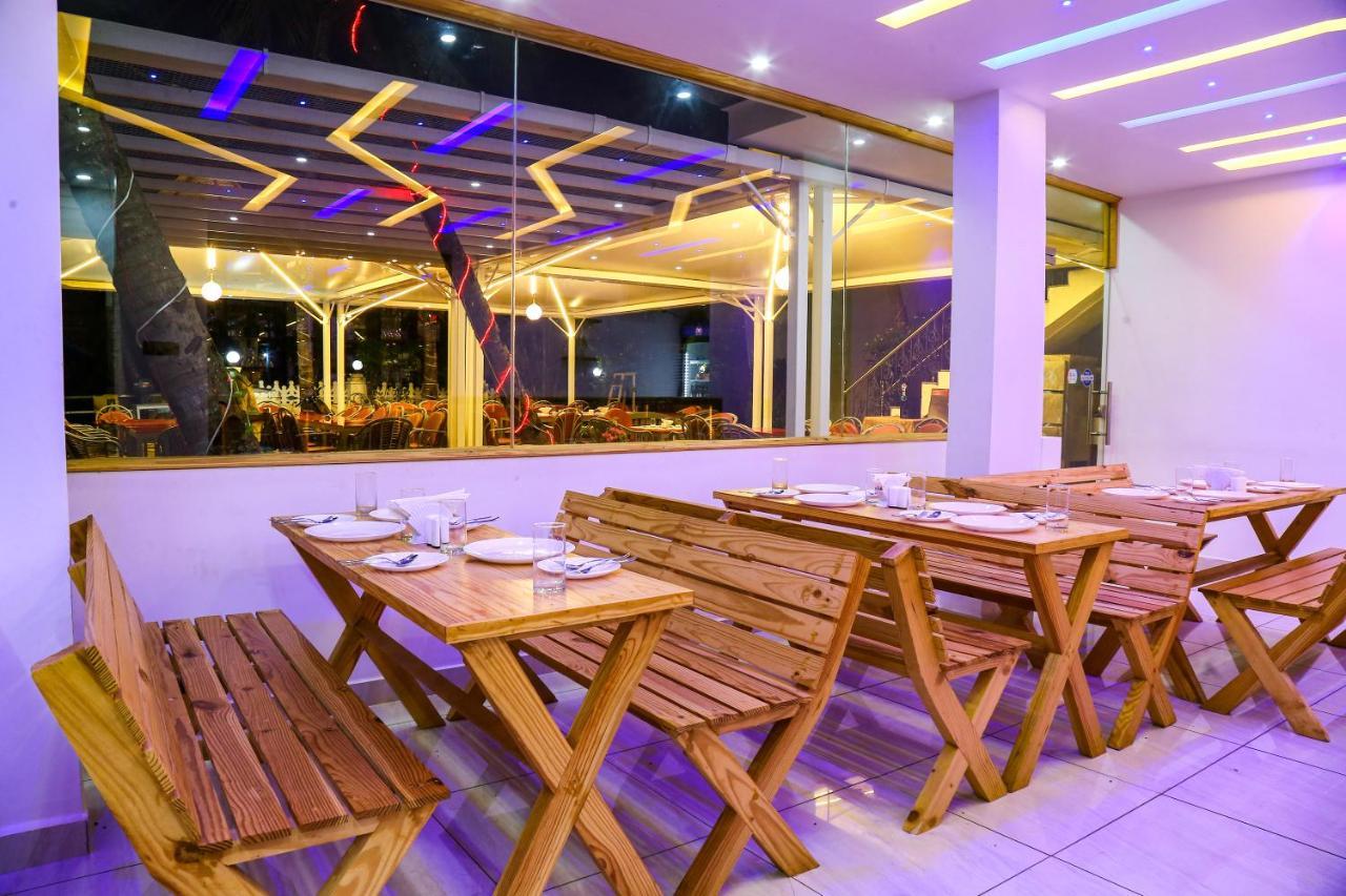 M Aples Jacks Place Hotel Cavelossim Buitenkant foto