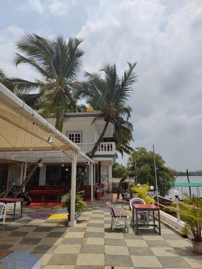 M Aples Jacks Place Hotel Cavelossim Buitenkant foto